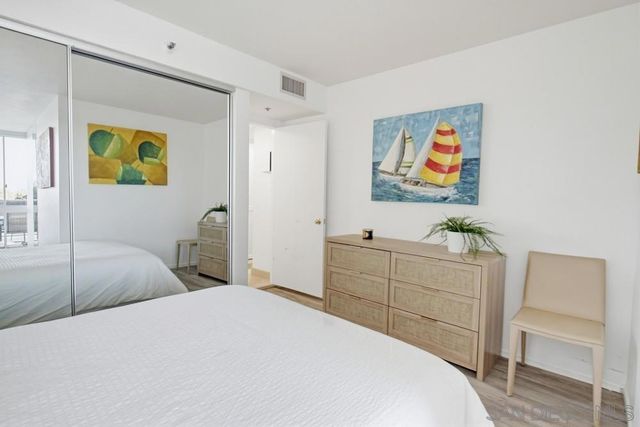 1820 Avenida Del Mundo 108, Coronado, CA 92118