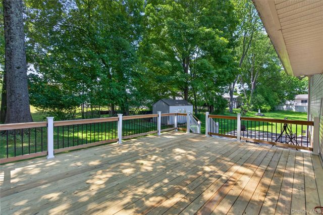 4 Saint Eve Court, Middletown, NY 10940