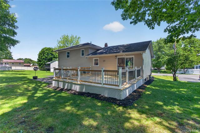 4 Saint Eve Court, Middletown, NY 10940