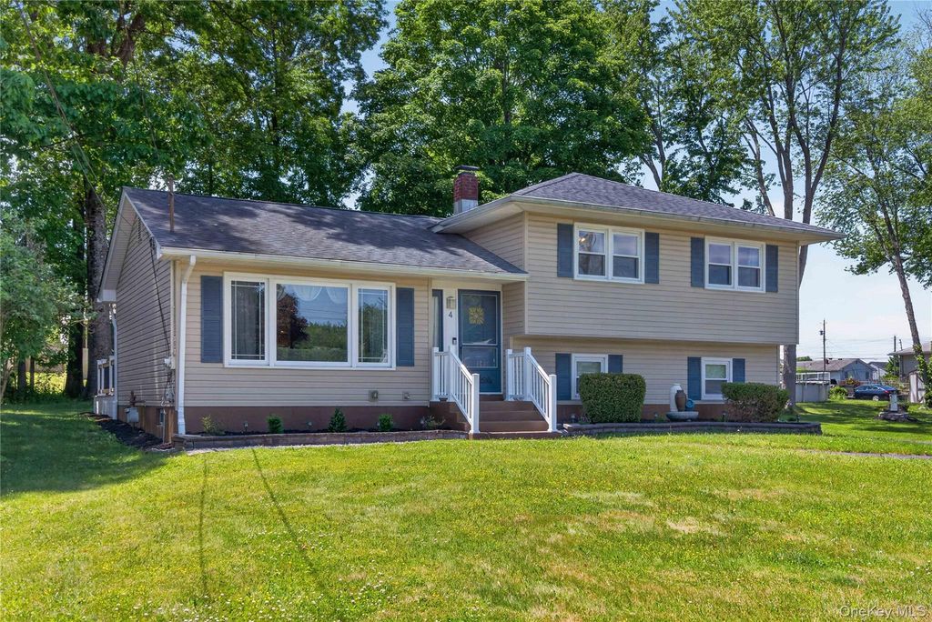 4 Saint Eve Court, Middletown, NY 10940