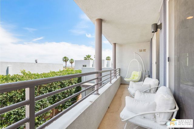 4934 Herzog Way, Palm Springs, CA 92262