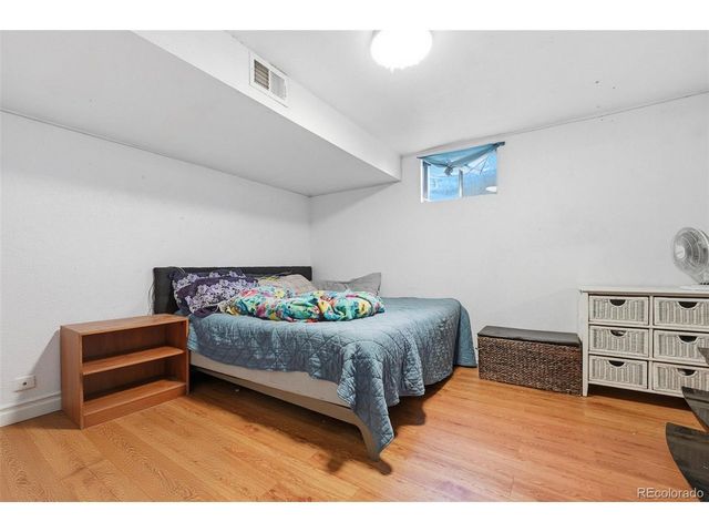 424 W Union Ave, La Salle, CO 80645