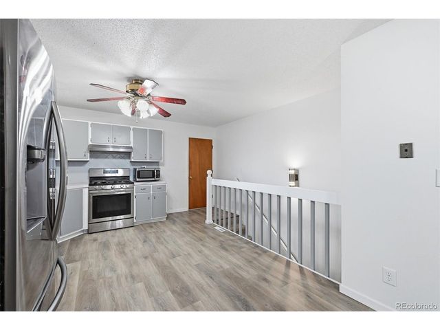 424 W Union Ave, La Salle, CO 80645