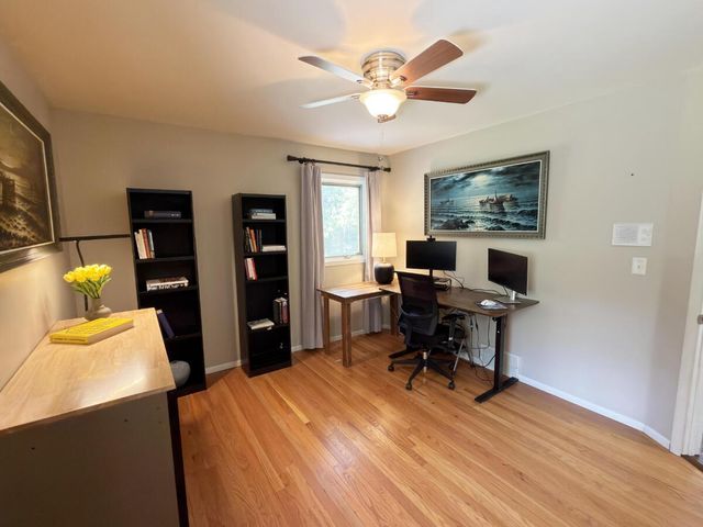 W240N4035 Swan ROAD, Pewaukee, WI 53072