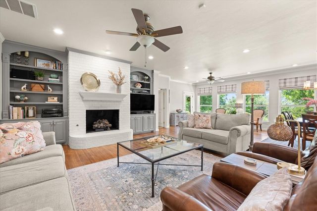 2801 S Air Depot Boulevard, Edmond, OK 73013