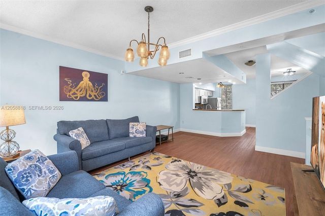 2845 NE 185th Street 903, Aventura, FL 33180