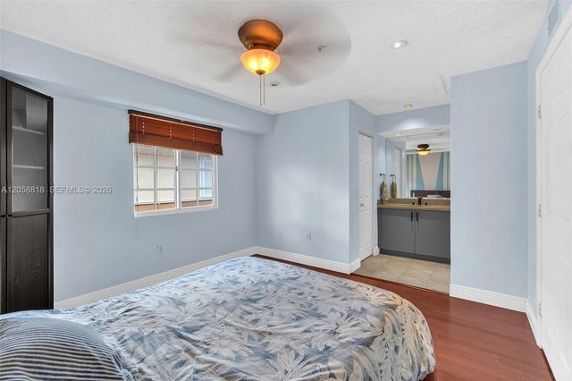 2845 NE 185th Street 903, Aventura, FL 33180