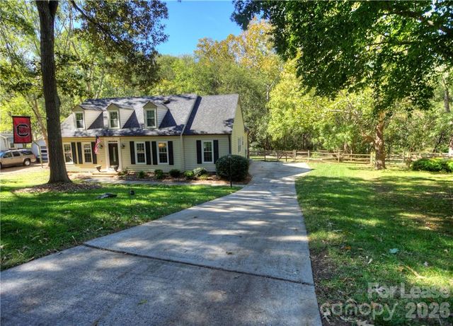 3806 Bridgewood Lane, Charlotte, NC 28226