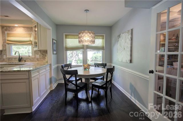 3806 Bridgewood Lane, Charlotte, NC 28226