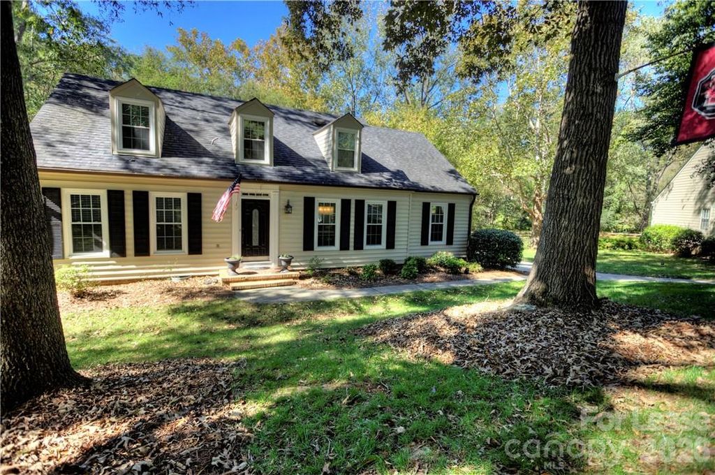 3806 Bridgewood Lane, Charlotte, NC 28226