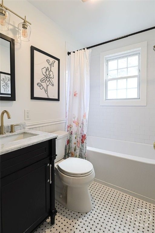 Image 11 of property listing at 2224 E 38th Street, Savannah, GA 31404