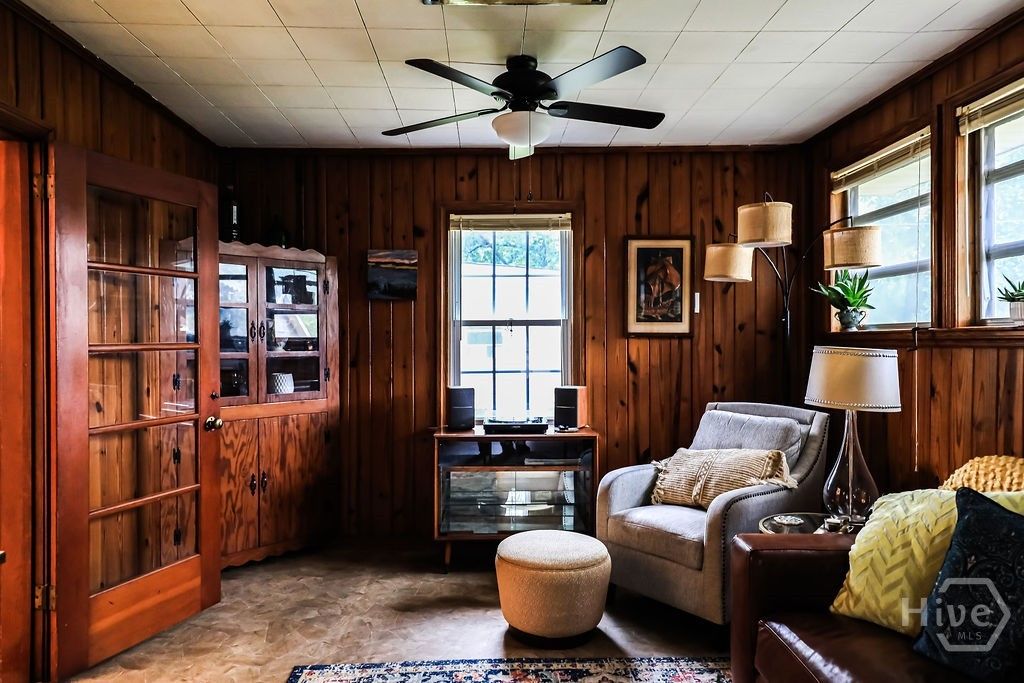 Image 23 of property listing at 2224 E 38th Street, Savannah, GA 31404