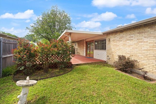 2017 Montana Trail, Grand Prairie, TX 75052