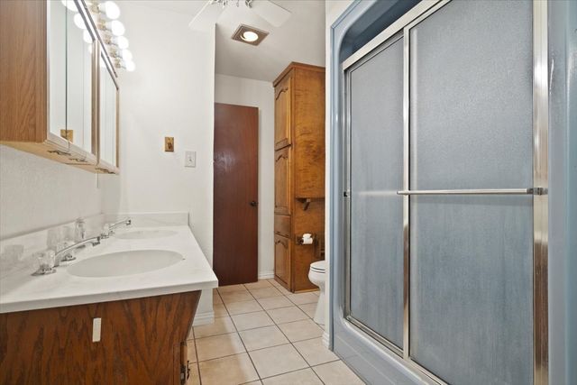 2017 Montana Trail, Grand Prairie, TX 75052