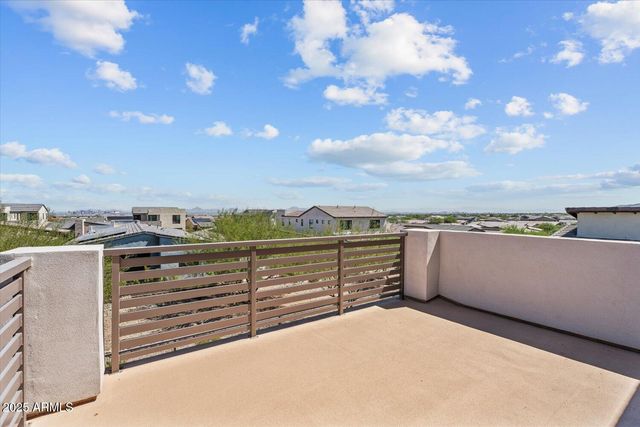 816 E Monte Way, Phoenix, AZ 85042