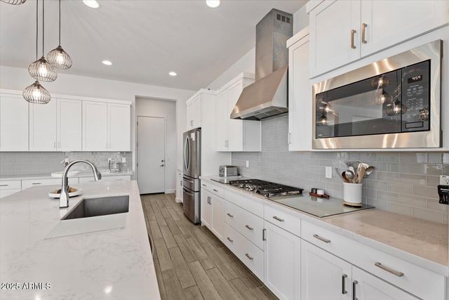 816 E Monte Way, Phoenix, AZ 85042