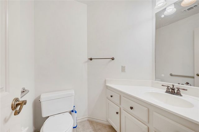 1104 Woodhaven Circle, College Station, TX 77840