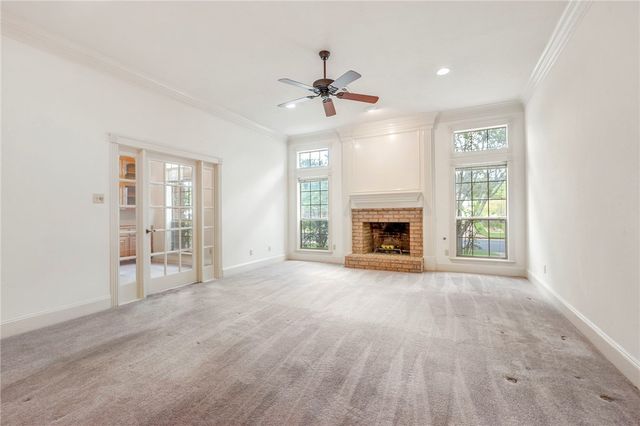 1104 Woodhaven Circle, College Station, TX 77840