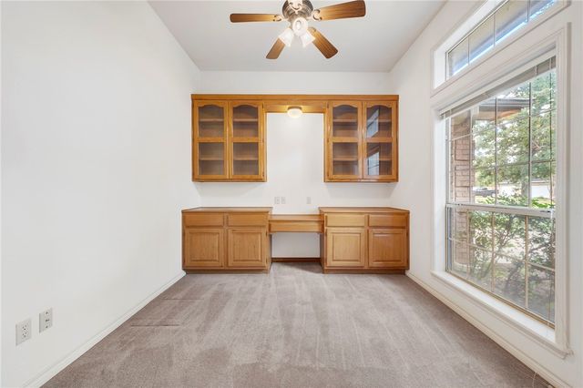 1104 Woodhaven Circle, College Station, TX 77840