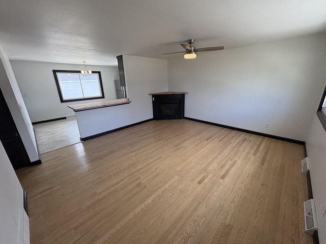833 W BROWNING STREET, Appleton, WI 54194