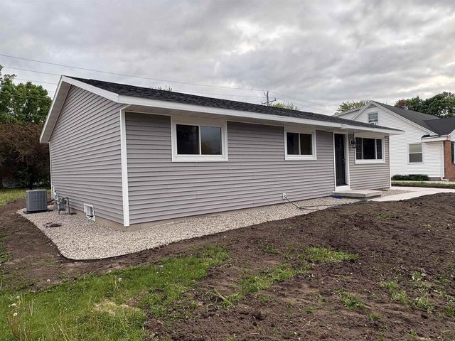 833 W BROWNING STREET, Appleton, WI 54194