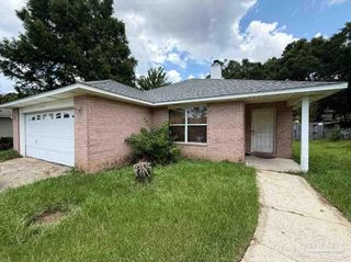 6106 Ashton Woods Cir, Milton, FL 32570
