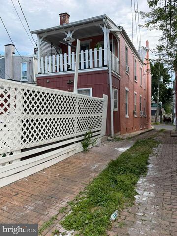 1133 DOUGLASS ST, Reading, PA 19604
