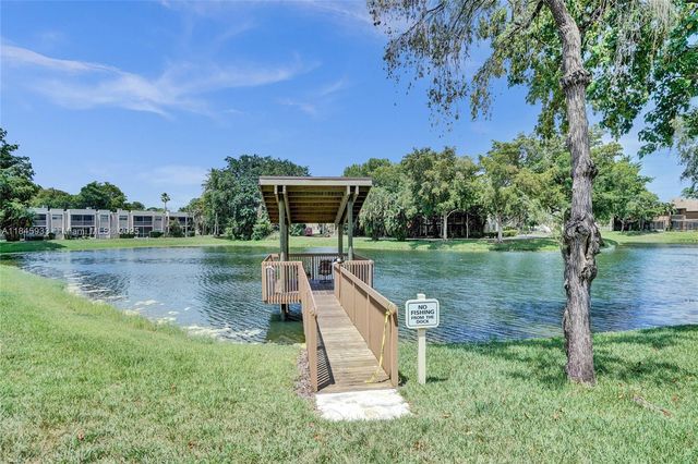 4172 S Pine Island Rd, Davie, FL 33328