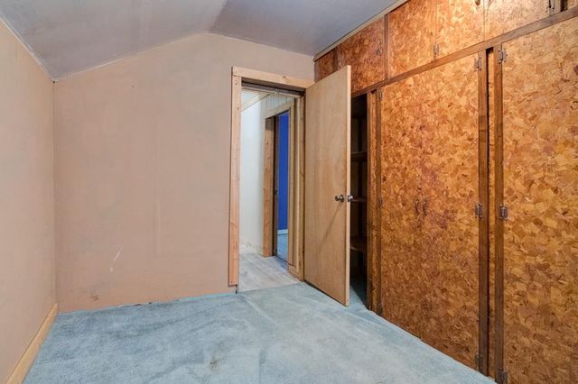 1031 SPRUCE STREET, Marinette, WI 54143