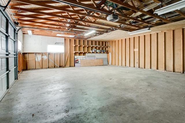 1031 SPRUCE STREET, Marinette, WI 54143