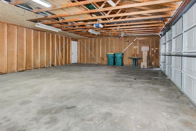 1031 SPRUCE STREET, Marinette, WI 54143