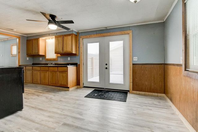 1031 SPRUCE STREET, Marinette, WI 54143