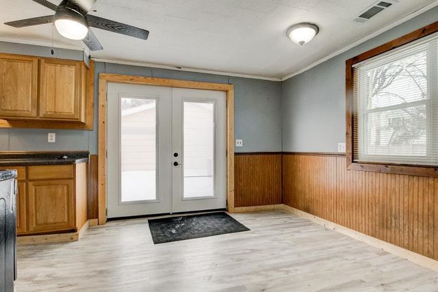 1031 SPRUCE STREET, Marinette, WI 54143