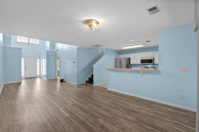 1096 Harvester Cir, Myrtle Beach, SC 29579