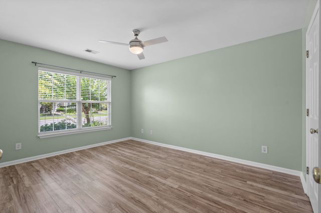 1096 Harvester Cir, Myrtle Beach, SC 29579