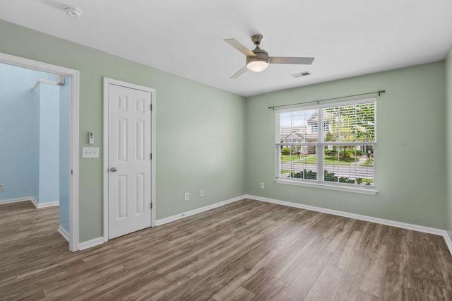 1096 Harvester Cir, Myrtle Beach, SC 29579