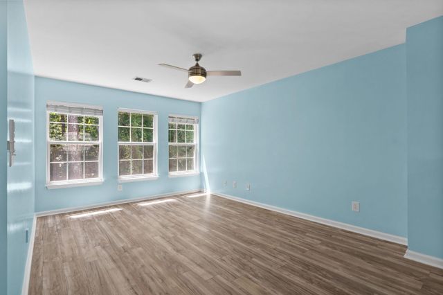 1096 Harvester Cir, Myrtle Beach, SC 29579