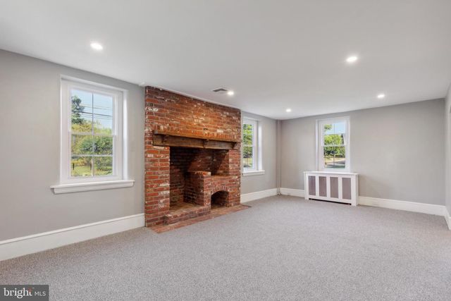 103 N MAIN ST, Hatfield, PA 19440