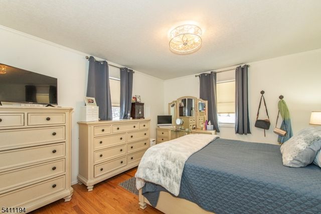 5 Winding Way, Andover Twp., NJ 07821