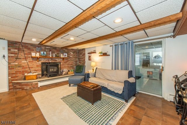 5 Winding Way, Andover Twp., NJ 07821