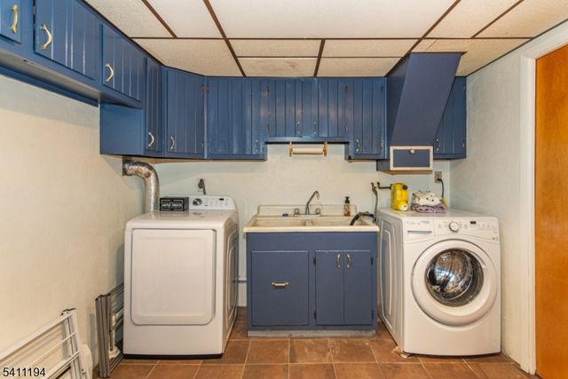 5 Winding Way, Andover Twp., NJ 07821