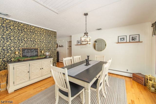 5 Winding Way, Andover Twp., NJ 07821