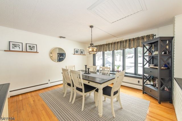 5 Winding Way, Andover Twp., NJ 07821