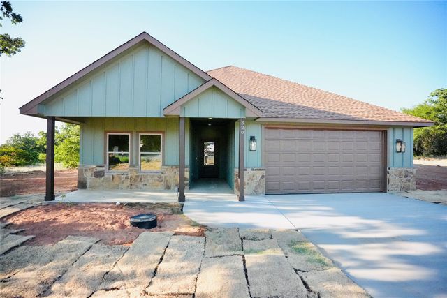 320 Summit Drive, Mineral Wells, TX 76067