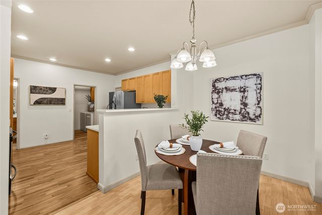 4450 248th Lane SE, Sammamish, WA 98029