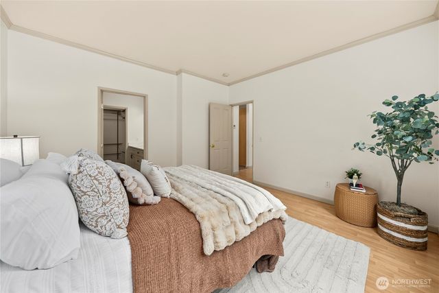 4450 248th Lane SE, Sammamish, WA 98029