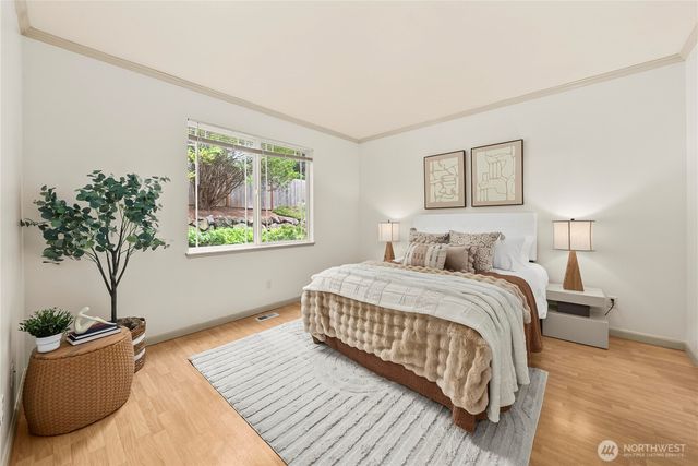 4450 248th Lane SE, Sammamish, WA 98029