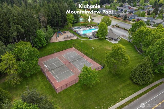 4450 248th Lane SE, Sammamish, WA 98029