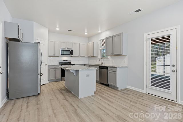 2220 Sussex Road, York, SC 29745