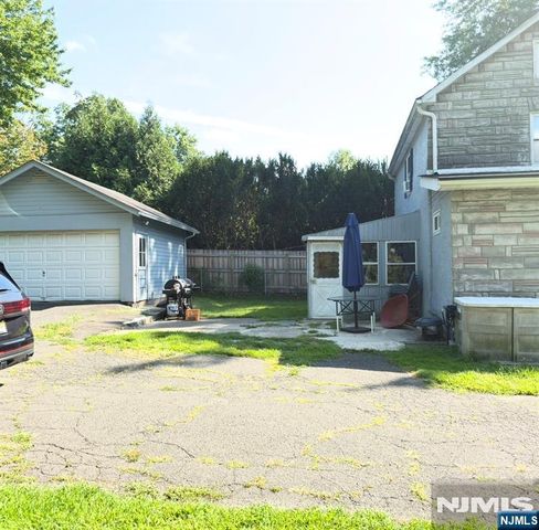 704 Franklin Turnpike, Allendale, NJ 07401